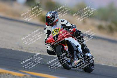 media/Sep-24-2022-CVMA (Sat) [[a45f954247]]/Race 10 Amateur Supersport Middleweight/